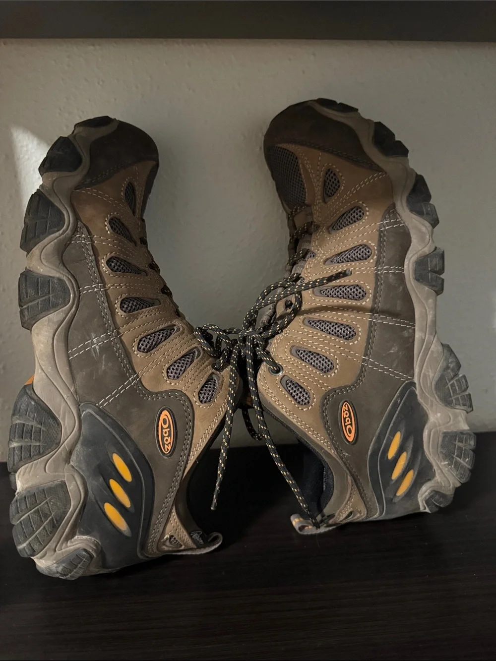 Oboz Hiking Boots B-Dry Sawtooth II Low Men’s Size 12 Regular Shoes Walnut